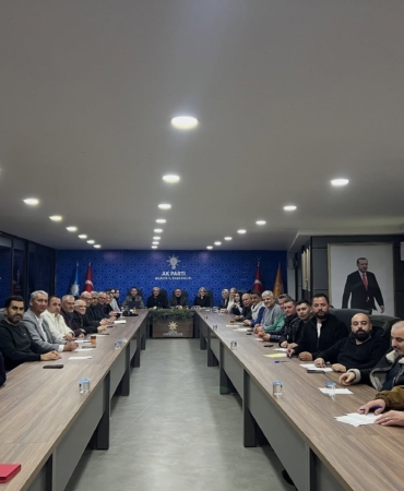 Toplantı, şehit İlhan Ongan için okunan Fatiha ile başladı