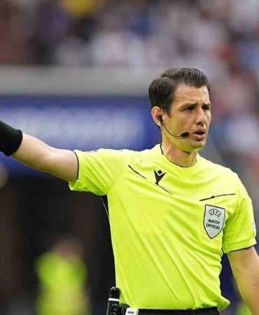 Halil Umut Meler, Karadağ-Hırvatistan maçını yönetecek