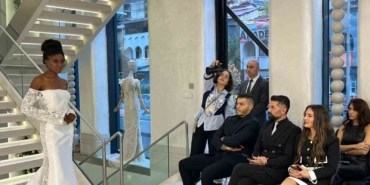 Bursa’da muhteşem gelinlik defilesi: 26 koleksiyon 15 mankenle podyuma taştı