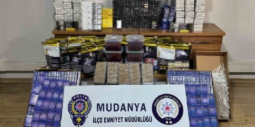 Mudanya’da yüklü miktarda kaçak tütün ürünleri ele geçirildi