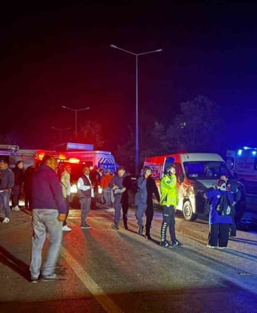 Bursa’da zincirleme kaza: 1 ölü, 13 yaralı