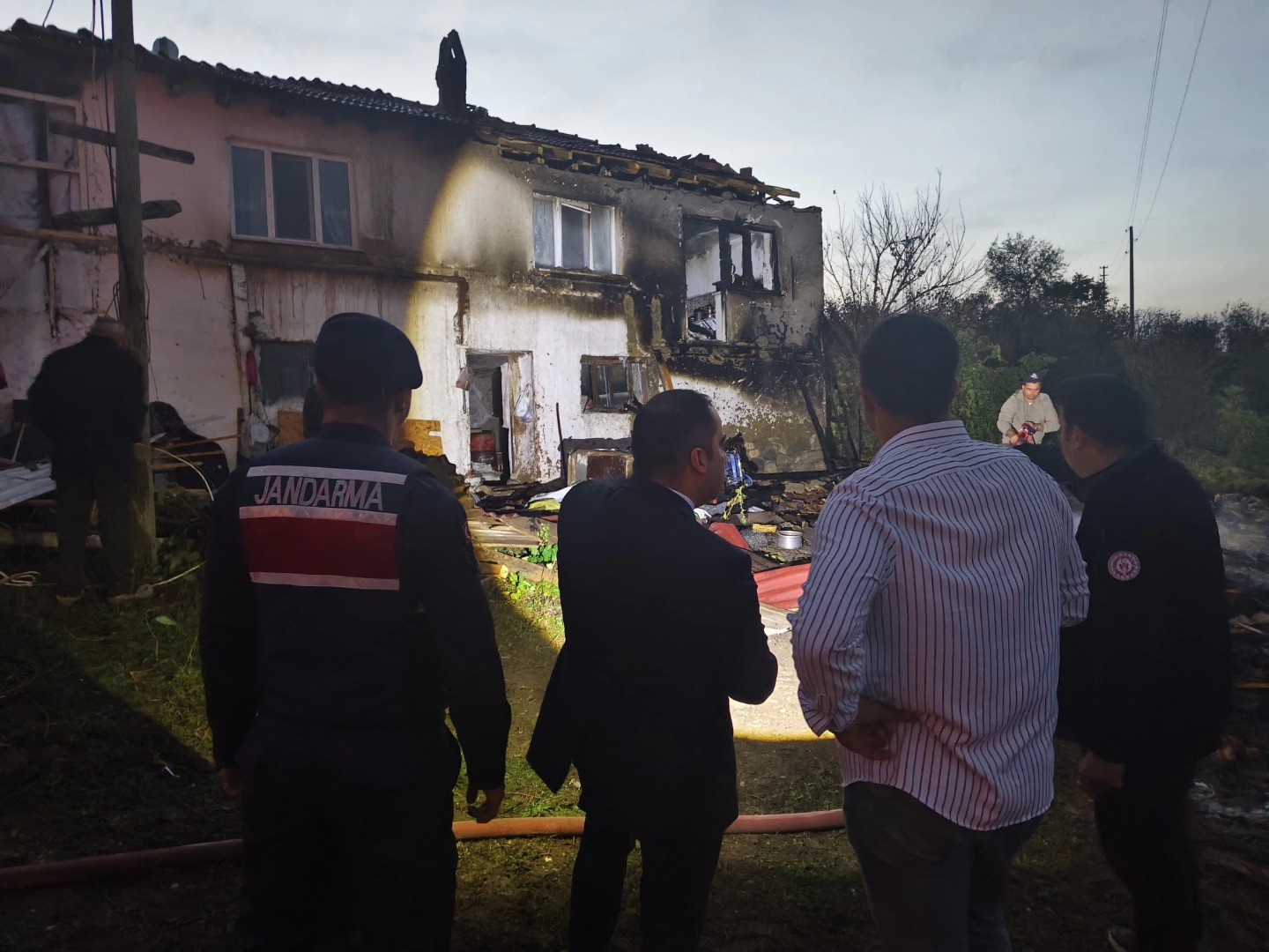 Bilecik’te ev yangını kontrol altına alındı