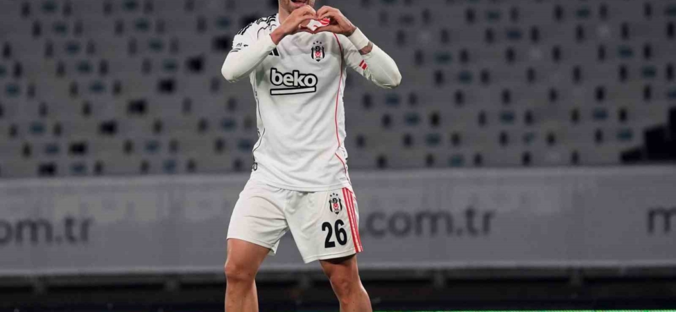 Jota Silva ilk kez 11’de başladığı maçta golünü attı