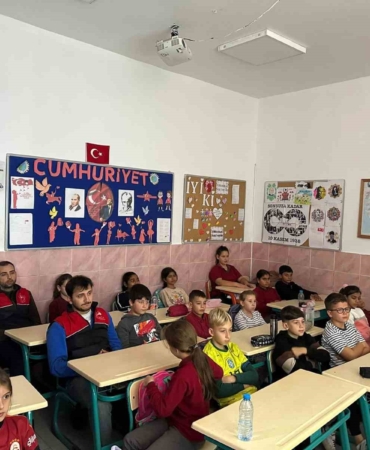 Vize’de ilkokul öğrencilere su verimliliği, gıda israfı ve beslenme eğitimi