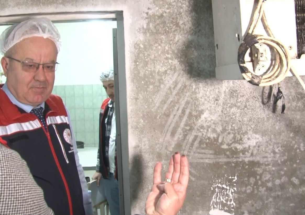 Bağcılar’da restoran ve marketlere denetim yapıldı