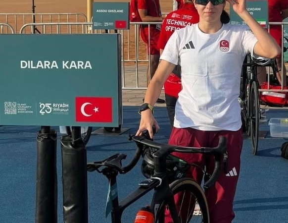 Balıkesirli sporculardan 2 altın ve 1 gümüş madalya