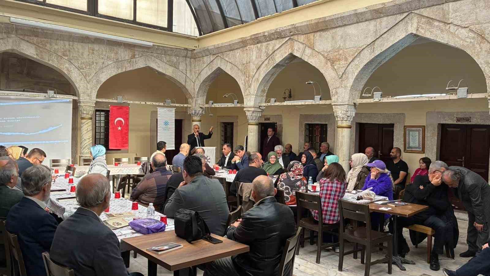 Yazar Recep Seyhan için anma programı düzenlendi