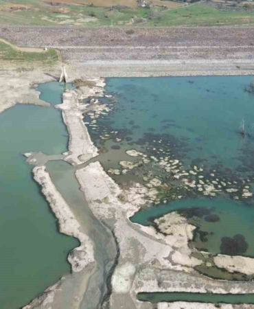 Tekirdağ’da korkutan görüntü: Naip Barajı’nda 20 günlük su kaldı