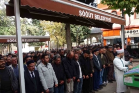 Eşi tarafından öldürülen kadın son yolculuğuna uğurlandı