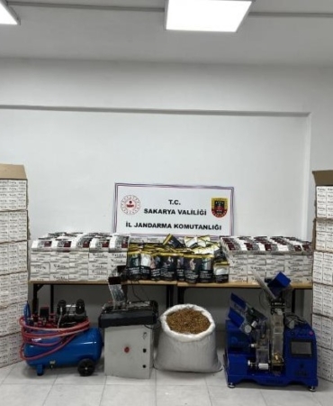 Hendek’te jandarmadan kaçakçılığa geçit yok: 1 gözaltı