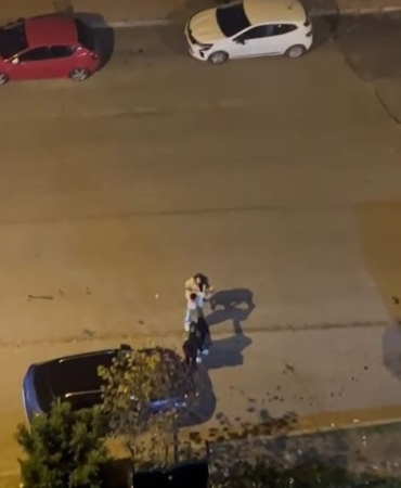 Esenyurt’ta aldatıldığı iddia edilen kadın ortalığı birbirine kattı