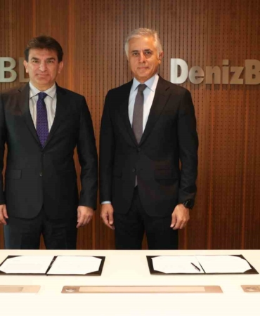 DenizBank ve ENBD, OYAK Grubu ile 400 milyon dolarlık krediye imza attı