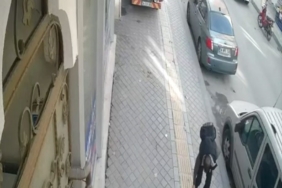 Esenyurt’ta düşen cüzdanı çaldı, sosyal medyada görünce iade etti