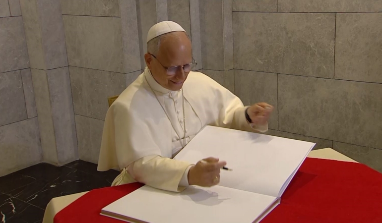 Papa 14. Leo, Yeşilköy’deki Mor Efrem Süryani Ortodoks Kilisesindeki toplantıya katıldı