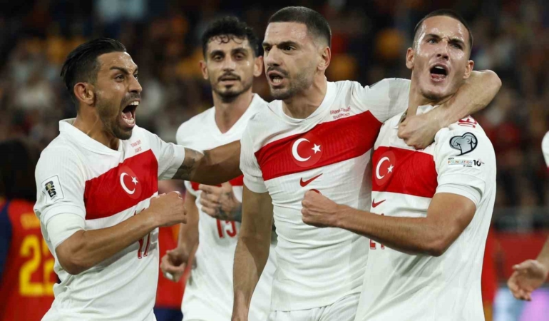 A Milli Futbol Takımı, FIFA sıralamasında bir basamak yükseldi