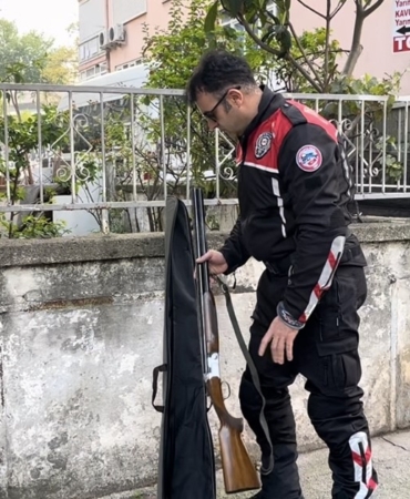Bursa’da ’huzur’ uygulamasında bir şüpheliden av tüfeği çıktı