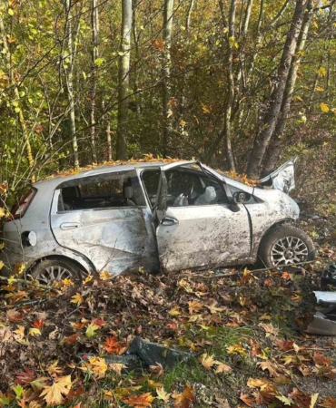 Bursa’da 50 metre arayla iki kaza: Aynı aileden 3 kişi yaralandı