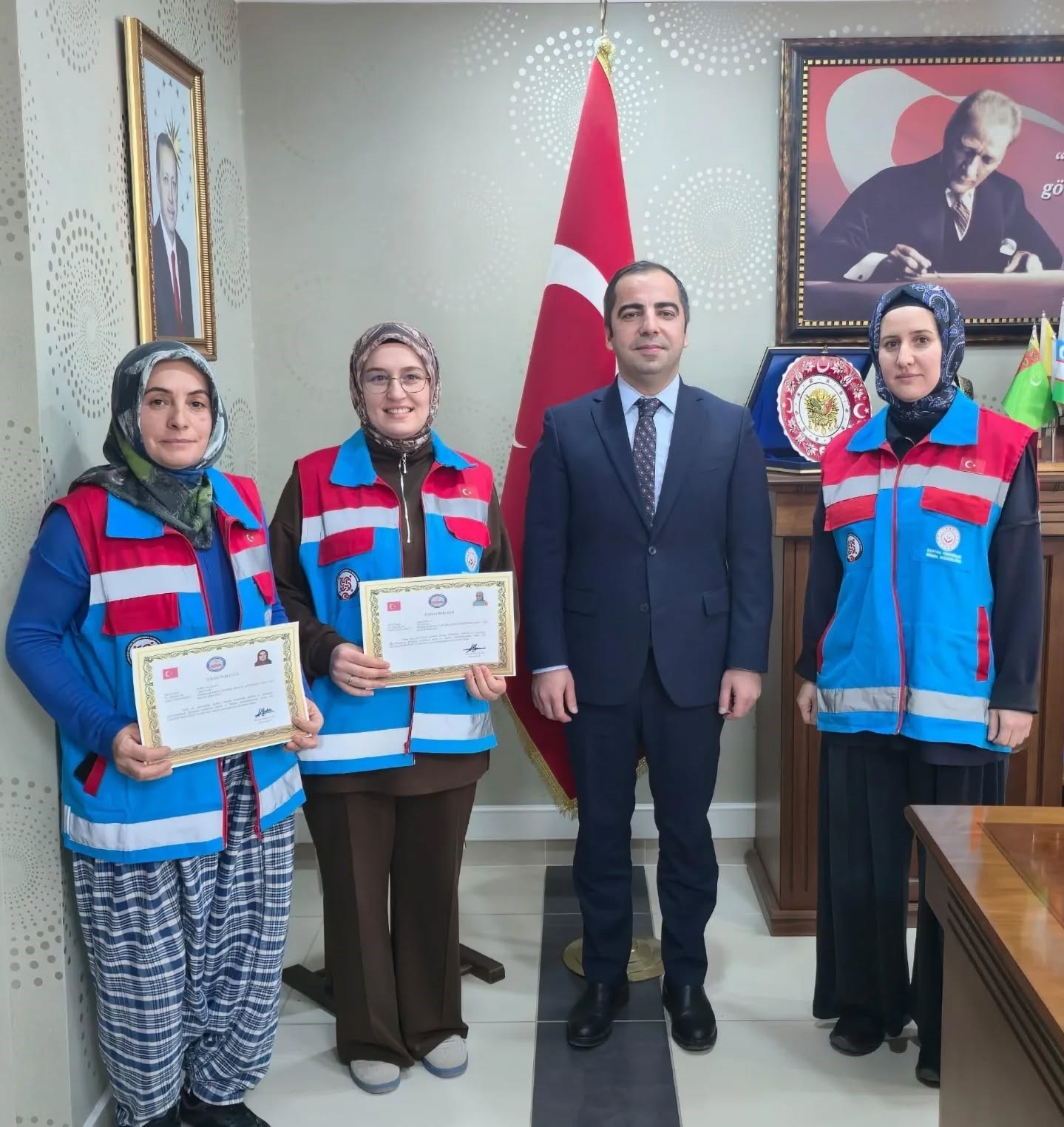 Bilecik’te "Vefa Projesi" ekipleri ödüllendirdi