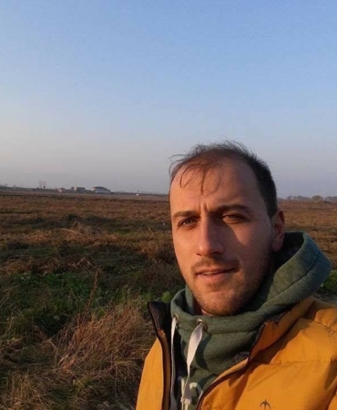 3 çocuk babası adam halı sahada kalbine böyle yenildi