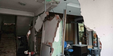 Sındırgı’da deprem esnafı olumsuz etkiledi