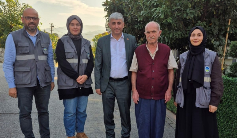 Sakarya Büyükşehir şehit ve gazi yakınlarını yalnız bırakmıyor