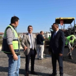 Erenler’de asfalt mesaisi tüm hızıyla sürüyor