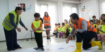 Osmangazi kreşlerinde miniklere iş güvenliği eğitimi