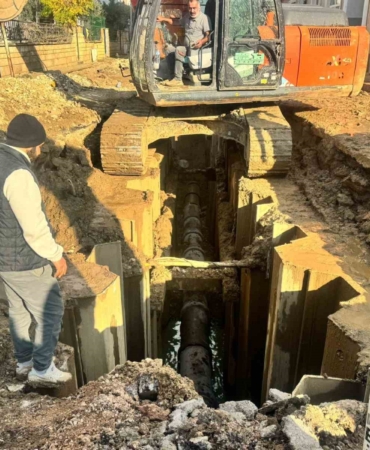 7 metreden Bizans sütunu çıktı