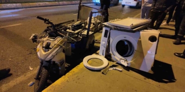 Sancaktepe’de otomobil ile motosiklet çarpıştı: 1 yaralı
