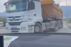 Bursa’da ters şeritten giren kamyon ’pes’ dedirtti