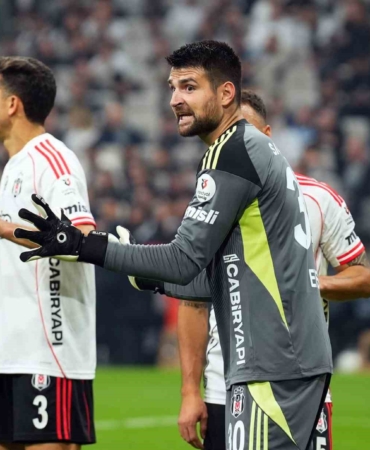 Ersin Destanoğlu 11’de başladığı maçlarda ilk kez Fenerbahçe’ye kaybetti