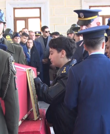 Şehit Pilot Yarbay Gökhan Korkmaz’ın İstanbul’da son yolculuğuna uğurlandı