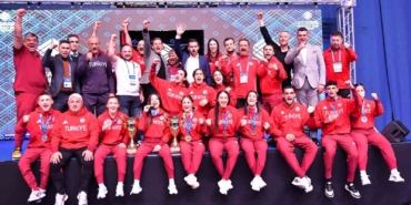 U23 Avrupa Boks Şampiyonası’nda millilerden tarihi zafer