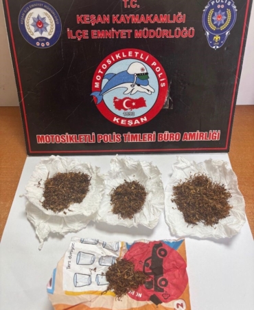 Keşan’da polisin durdurduğu 4 şüpheliden uyuşturucu ele geçirildi