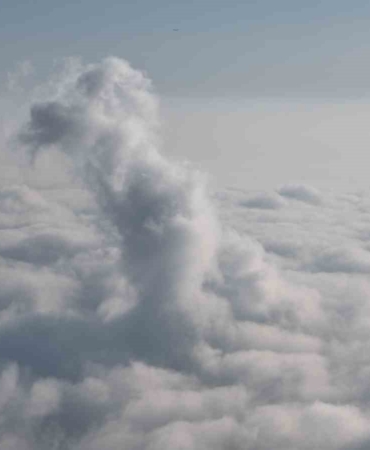 İstanbul’da masalsı sis manzaraları dronla görüntülendi