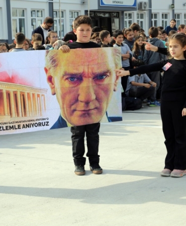 Karasu’da duygu dolu 10 Kasım programı