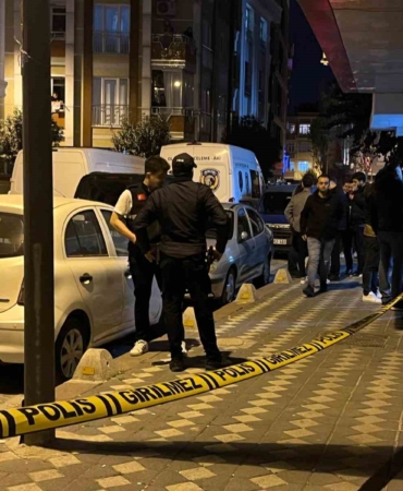 Zeytinburnu’nda iş yerinde yaşanan tartışma kanlı bitti : 2 ölü 1 yaralı