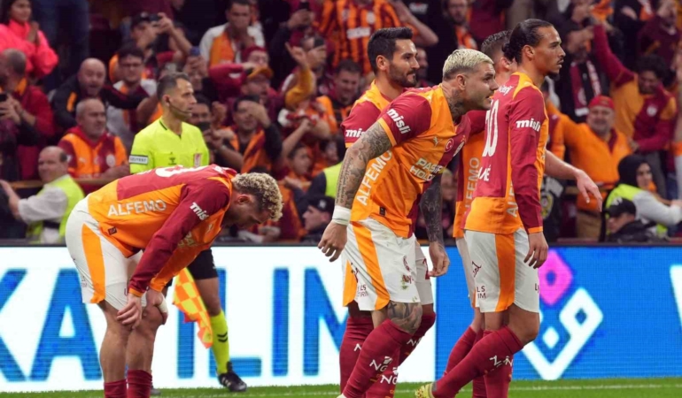 Galatasaray evindeki yenilmezliğini sürdürdü
