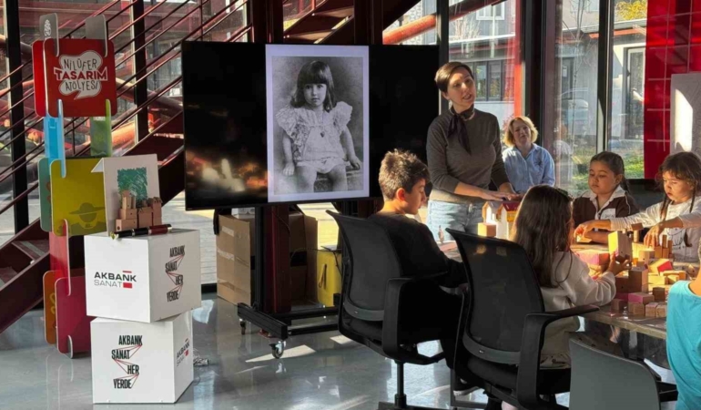 Çocuklar Pancar Deposu’nda sanatla buluştu