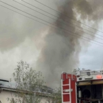 Kocaeli’de mutfak tezgahları üretim tesisinde korkutan yangın