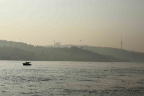 İstanbul’da sis boğaz çevresinde etkili oluyor