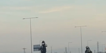 Başakşehir’de tehlikeli motosiklet gösterisi yapan sürücü yakalandı