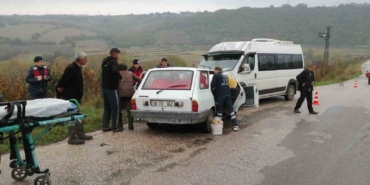 Gönen’de trafik kazasında sıkışan sürücü itfaiye ekiplerince kurtarıldı