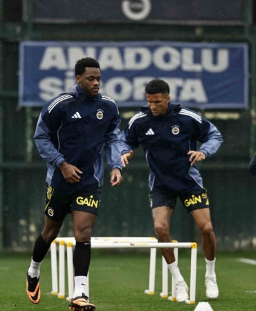 Fenerbahçe, Galatasaray derbisinin hazırlıklarına başladı