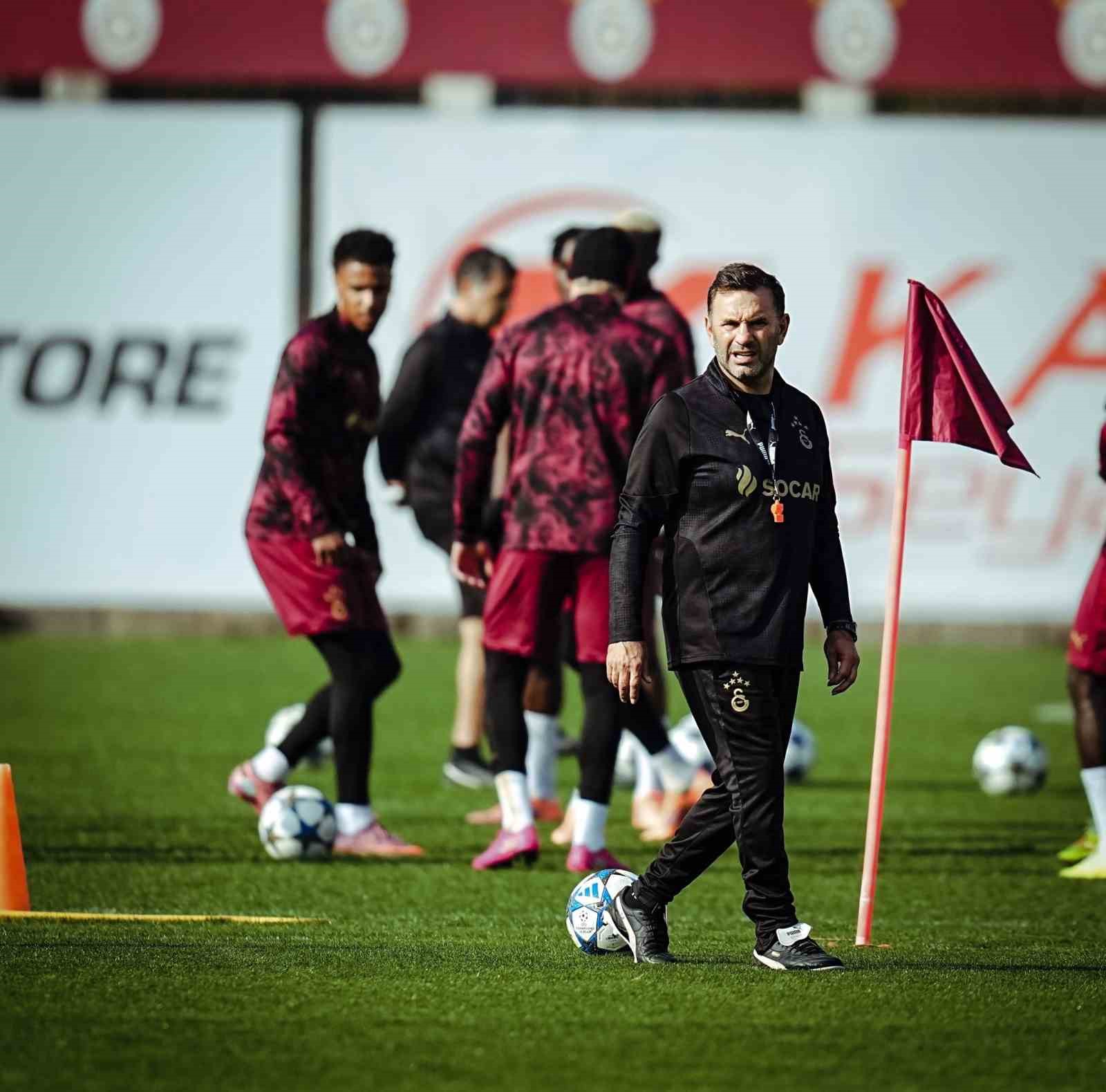 Galatasaray’da Ajax maçının hazırlıkları devam etti