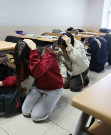 YKS Hazırlık Merkezi’nde deprem ve tahliye tatbikatı