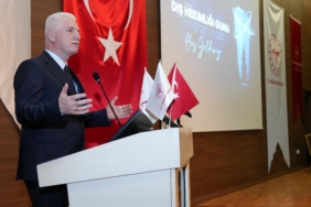 İSTANBUL VALİSİ GÜL: "HAYDARPAŞA HASTANESİ BİNDEN FAZLA, SANCAKTEPE HASTANESİ İSE 4 BİN YATAKLI OLACAK" İSTANBUL İL SAĞLIK MÜDÜRÜ GÜNER: "İSTANBUL'DA DEV BİR SAĞLIK ORDUSUYLA HİZMET VERMEYE DEVAM EDİYORUZ" "4 MİLYON 158 BİN MUAYENEYİ SIRF 2025 YILININ İLK 9 AYINDA YAPTIK"