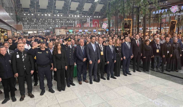 Pegasus Hava Yolları’ndan 10 Kasım’da ‘Cumhuriyet Uçağı’ ile anlamlı Çanakkale seferi