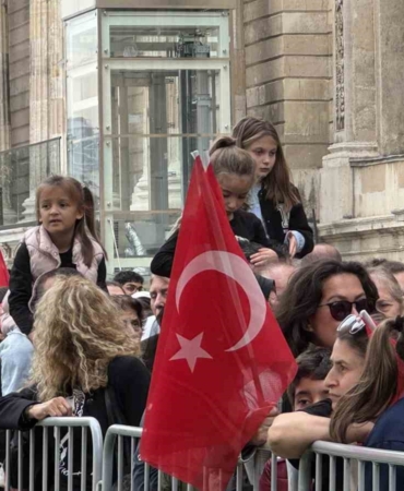 Gazi Mustafa Kemal Atatürk, Dolmabahçe Sarayı’nda anıldı