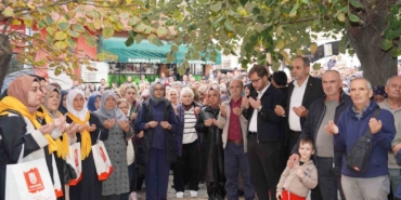 Pınarhisar’da 57 kişilik umre kafilesi dualarla uğurlandı